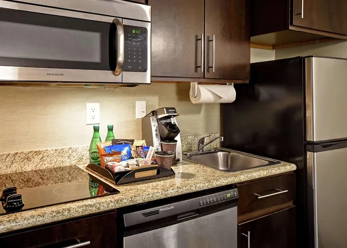 Premium One-Bedroom King Suite
